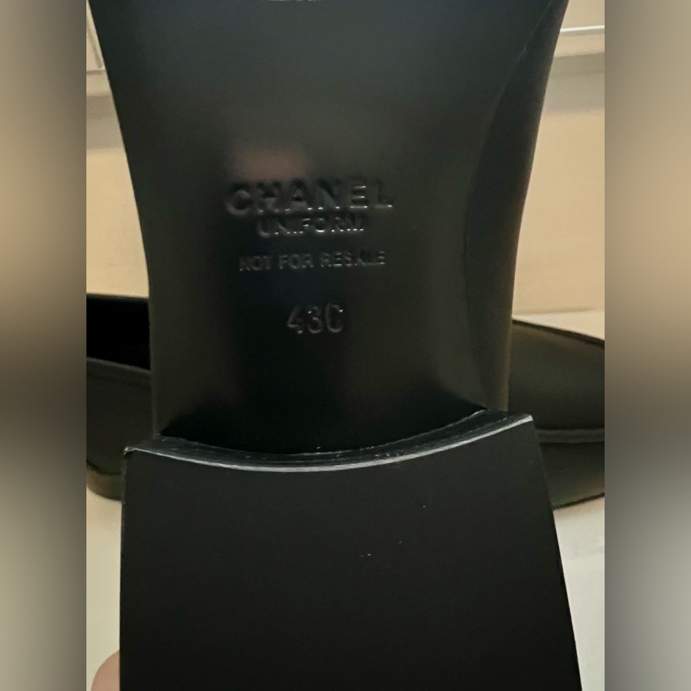 Chanel Black Leather Men's Loafers - Picture 3 of 3